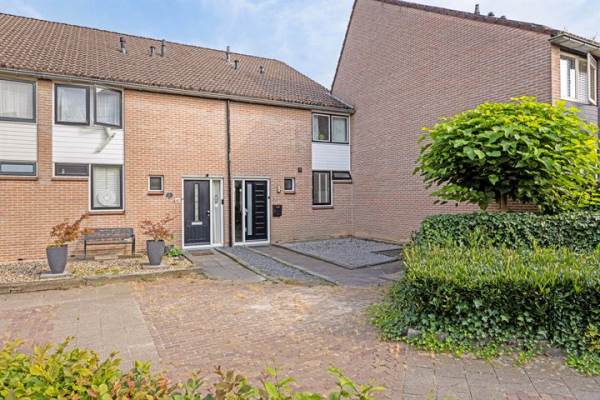 Woning Robert Stolzstraat 80 Hengelo (OV)