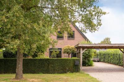 Woning Oranjekanaal NZ 3 Emmen