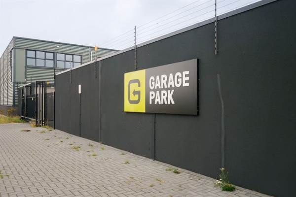 Garage Burgemeester Ritmeesterweg 22- 66 Den Helder