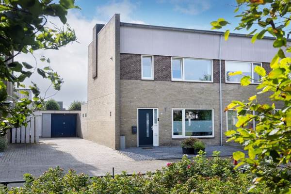 Woning Toniesplein 43 Nistelrode