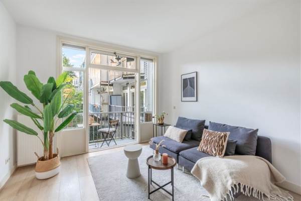 Woning Luzacstraat 7- 1 Amsterdam