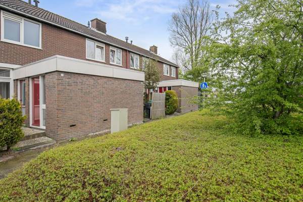 Woning Poelruit 35 Leeuwarden