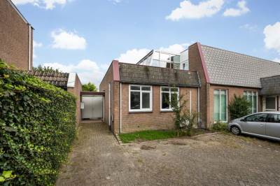 Woning Zwaluw 24 Zoeterwoude