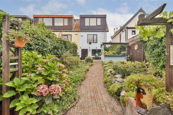 Woning Spaarndammerweg 12 Halfweg