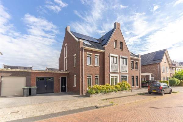 Woning Tabakskamp 161 Bunschoten-Spakenburg