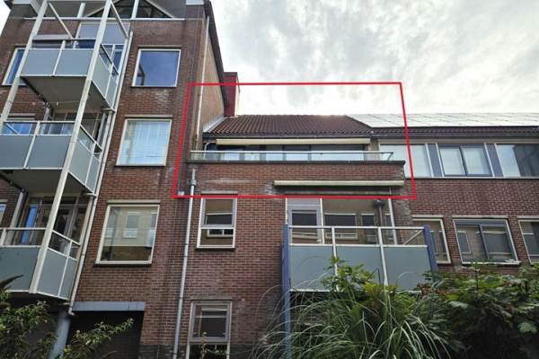 Woning Raadhuisplein 42 Castricum