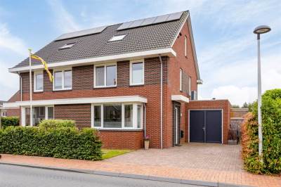 Woning Stadhouderlaan 30 Heerenveen
