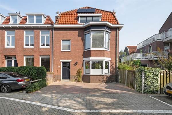 Woning Graaf Lodewijk van Nassaustraat 2 Rotterdam