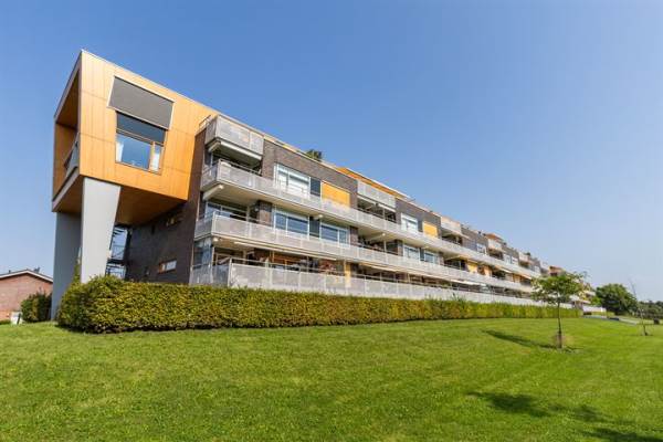 Woning Godfried Bomansweg 28 Woerden