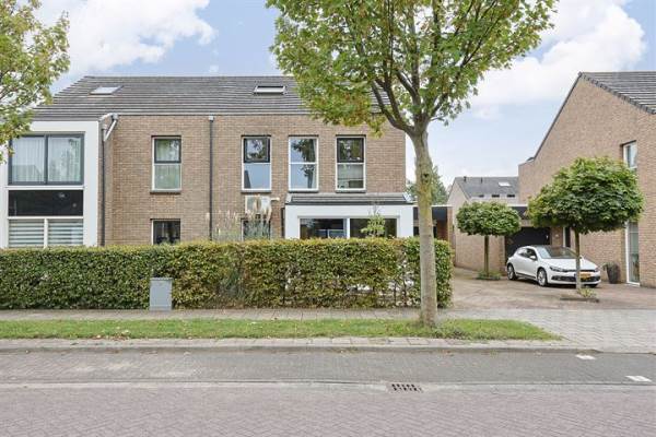 Woning Toon Hermanslaan 10 Beverwijk