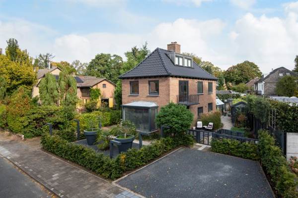 Woning Torenlaan 1 Heelsum