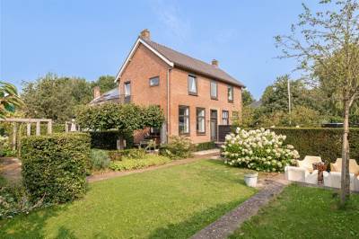 Woning Rijksstraatweg 27 Geldermalsen