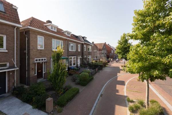 Woning Leeuwarderweg 10 Sneek