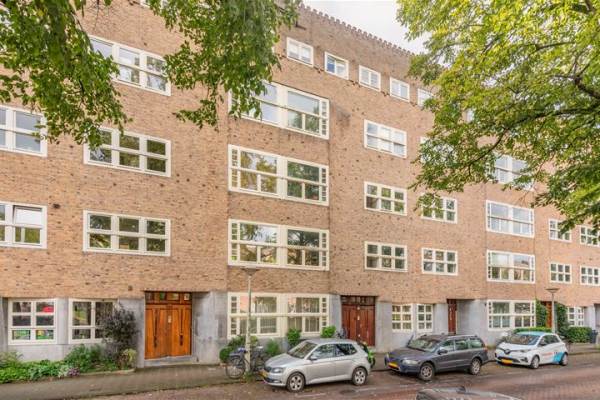 Woning Vrijheidslaan 5- 2 Amsterdam