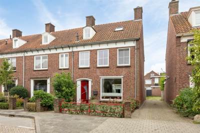 Woning Burgemeester Schoonheijtstraat 28 Roosendaal
