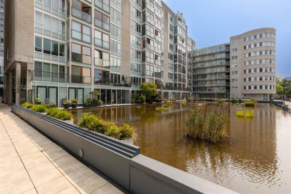 Woning Omval 271 Amsterdam