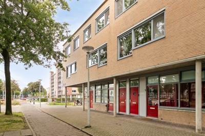 Woning Laan van Vlaanderen 122 Amsterdam