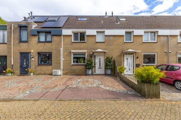 Woning Locksweer 26 Sliedrecht