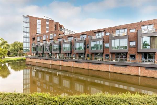 Woning Stationsplein 27 Nieuwerkerk aan den IJssel