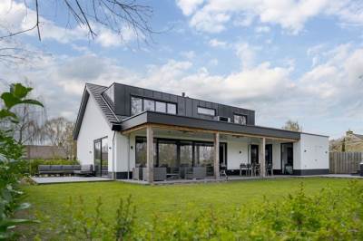 Woning Hugo de Vrieslaan 10 Zwolle