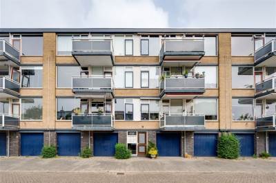 Woning Van Anrooystraat 111 Ridderkerk