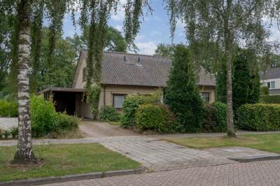 Woning Hugo de Vrieslaan 8 Zwolle