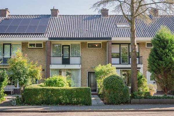 Woning Lijsterlaan 94 Maassluis