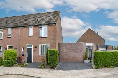 Woning Johan Frisolaan 31 Den Bommel