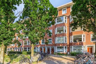 Woning Bloys van Treslongstraat 40- 2 Amsterdam