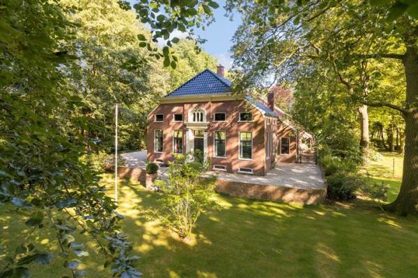 Woning Dorpsstraat 19 Vriescheloo