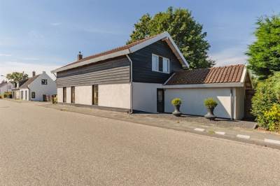 Woning Molendijk 84 Klaaswaal