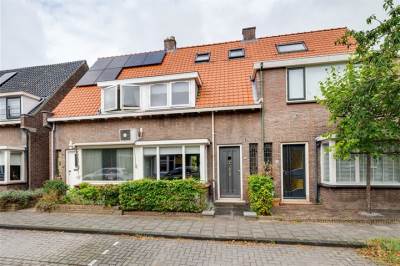 Woning P. Rijsdijkstraat 25 Sliedrecht