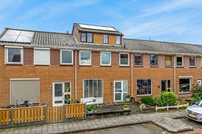 Woning Julianastraat 71 Zuidland