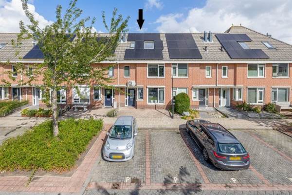 Woning Willem Bilderdijkstraat 25 Sommelsdijk