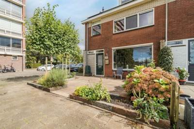 Woning Titus Brandsmastraat 30 Breukelen