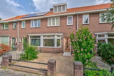 Woning Adolph van Nassaustraat 9 Zwijndrecht
