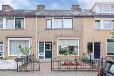 Woning Jan Schoutenplantsoen 4 Bunschoten-Spakenburg