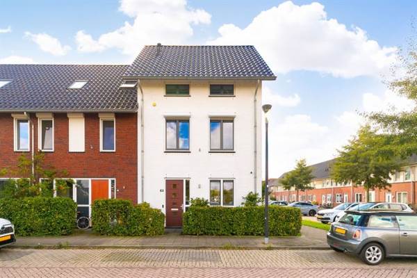 Woning Yves Montandstraat 46 Lent
