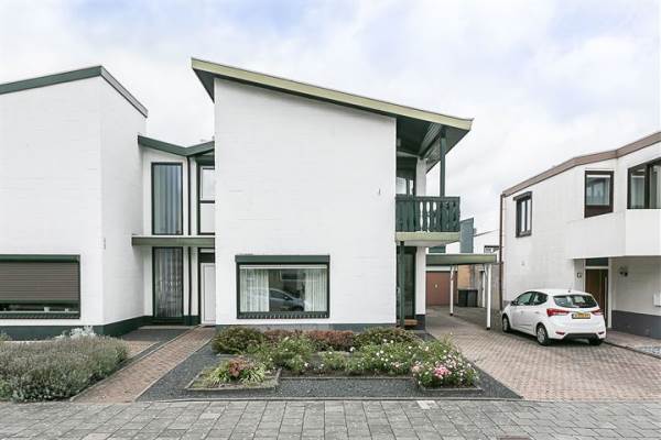 Woning Pastoor Heusschenstraat 7 Brunssum