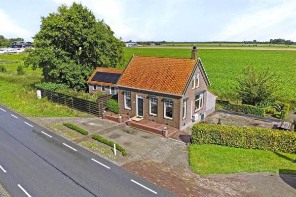 Woning Provinciale Straatweg 1 Brouwershaven