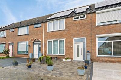 Woning Mozarthof 8 Terneuzen