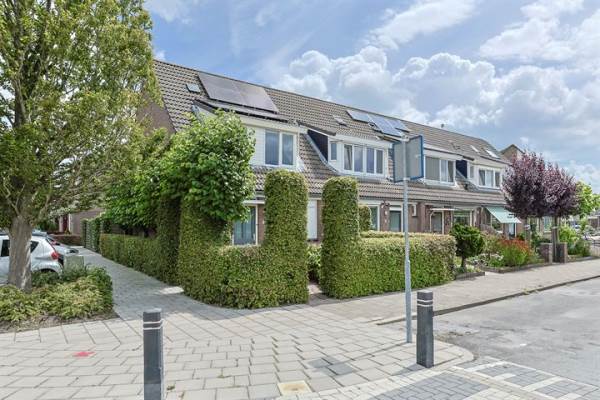 Woning Roggeveldweg 1 Nieuwveen