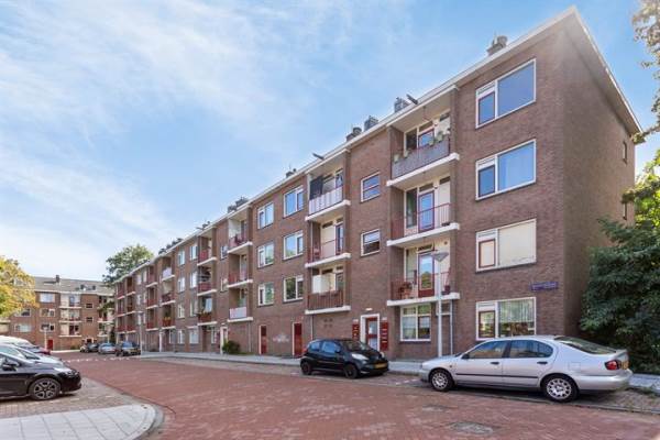Woning Beemsterstraat 146 Amsterdam