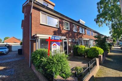 Woning Nassaustraat 143 Ridderkerk