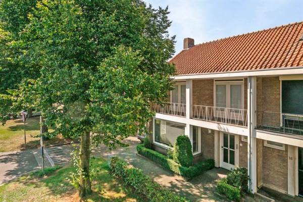Woning Jonkheer de la Courtstraat 18 Vlijmen