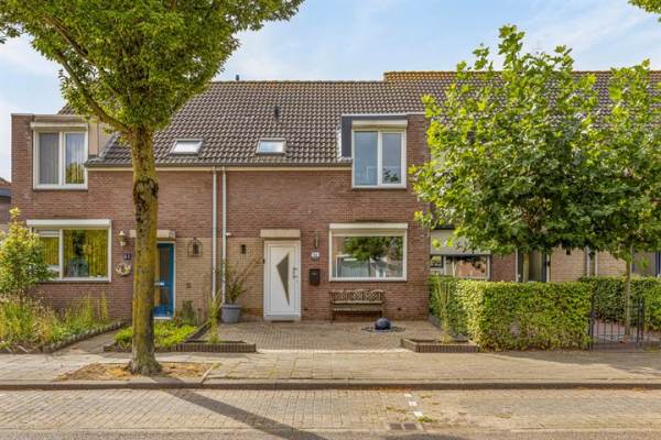 Woning Ambachtsingel 72 Roermond