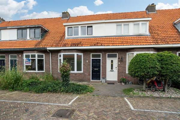 Woning Midlumerstraat 8 Leeuwarden
