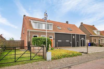 Woning Burgemeester Lewestraat 22 Lewedorp