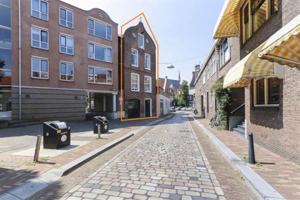 Woning Houttuinen 12 Dordrecht