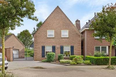 Woning Laurierhaag 8 Oost West en Middelbeers